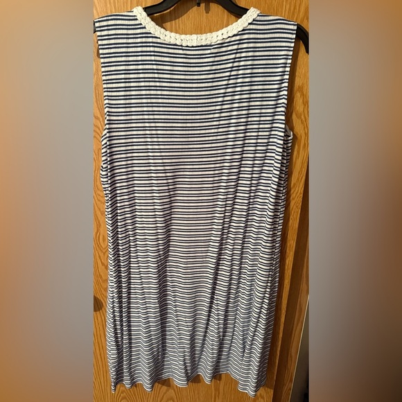 Blue and White Striped Sleeveless Dress - Picture 5 of 7